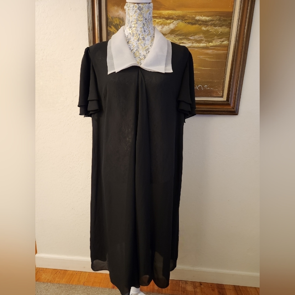 Vintage 1960s Black & White Tent Dress by Lorac Originals Lady Carol